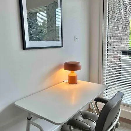 Luxury Top Location Rds, Aviva 5 Min Walk